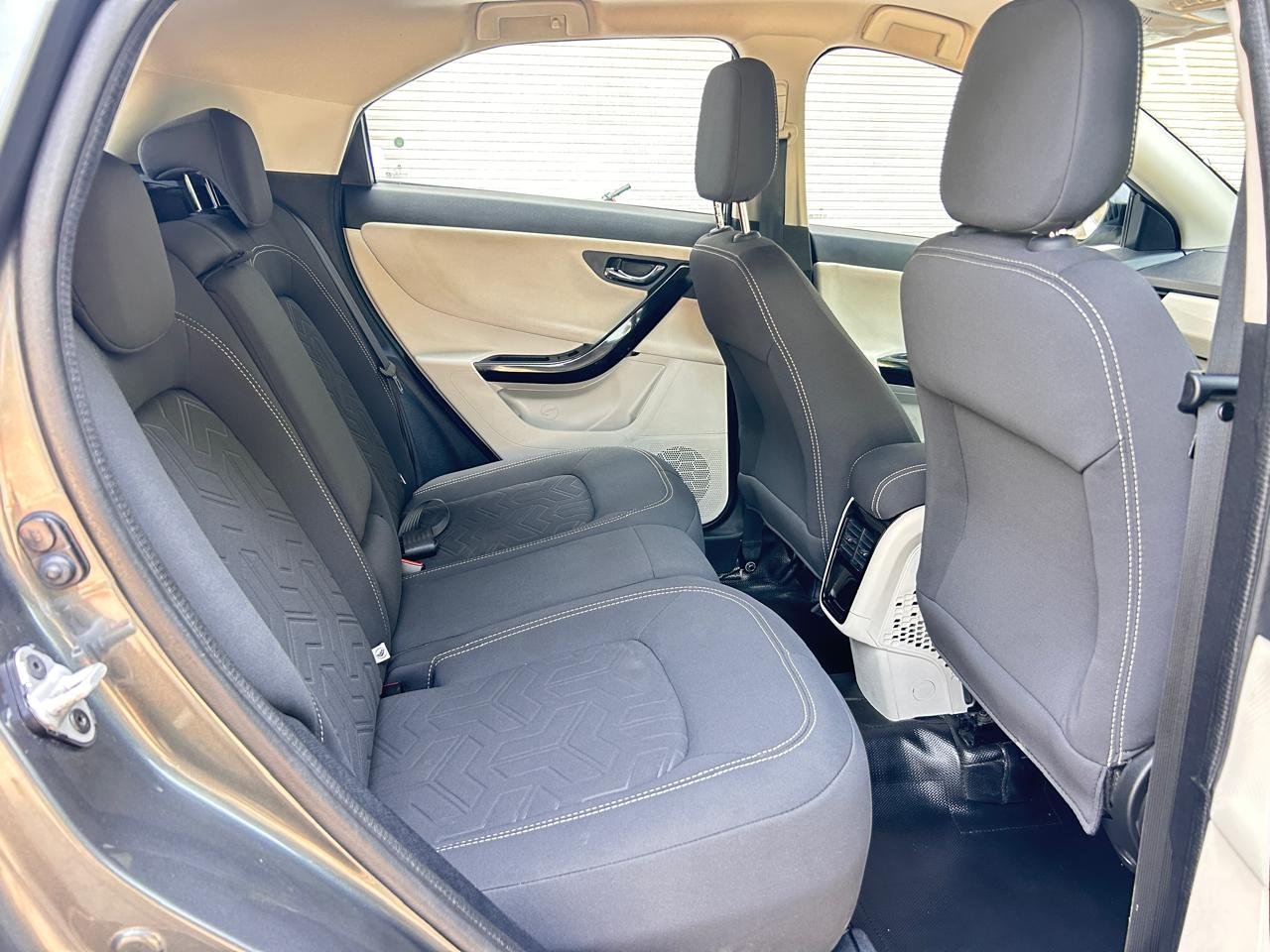 Nexon XZ+Sunroof